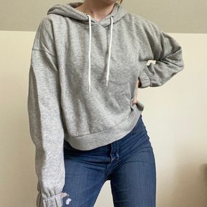 🟢3/$20 crop grey hoodie